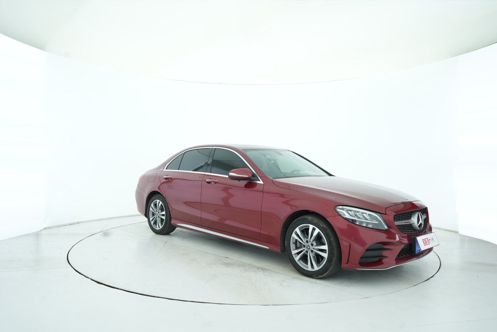 Mercedes Benz C-Class 2019 — фото 14