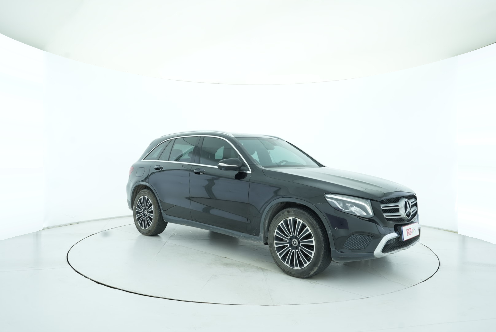 Mercedes Benz GLC 2018 — фото 8