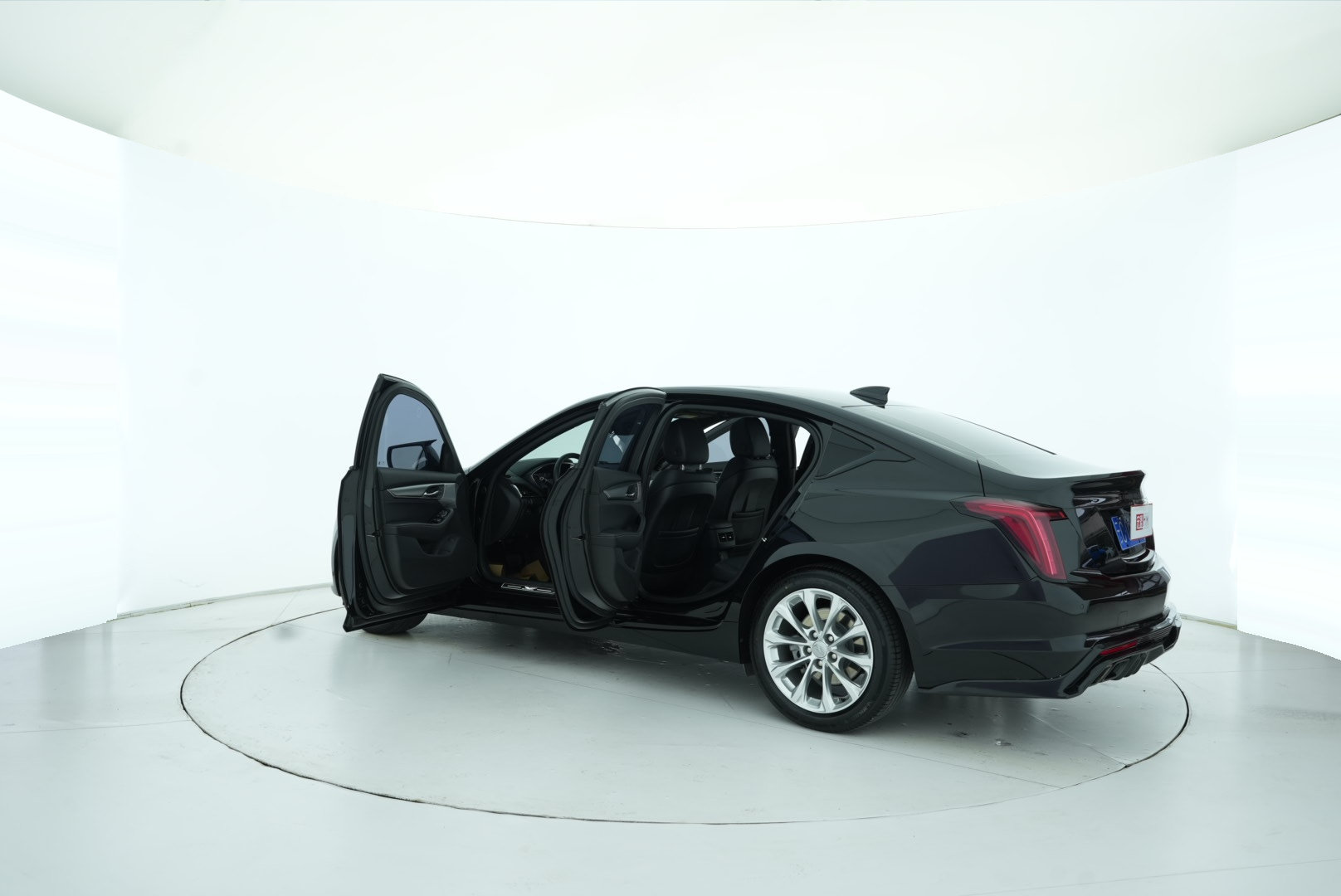 Cadillac CT5 2022 — фото 12
