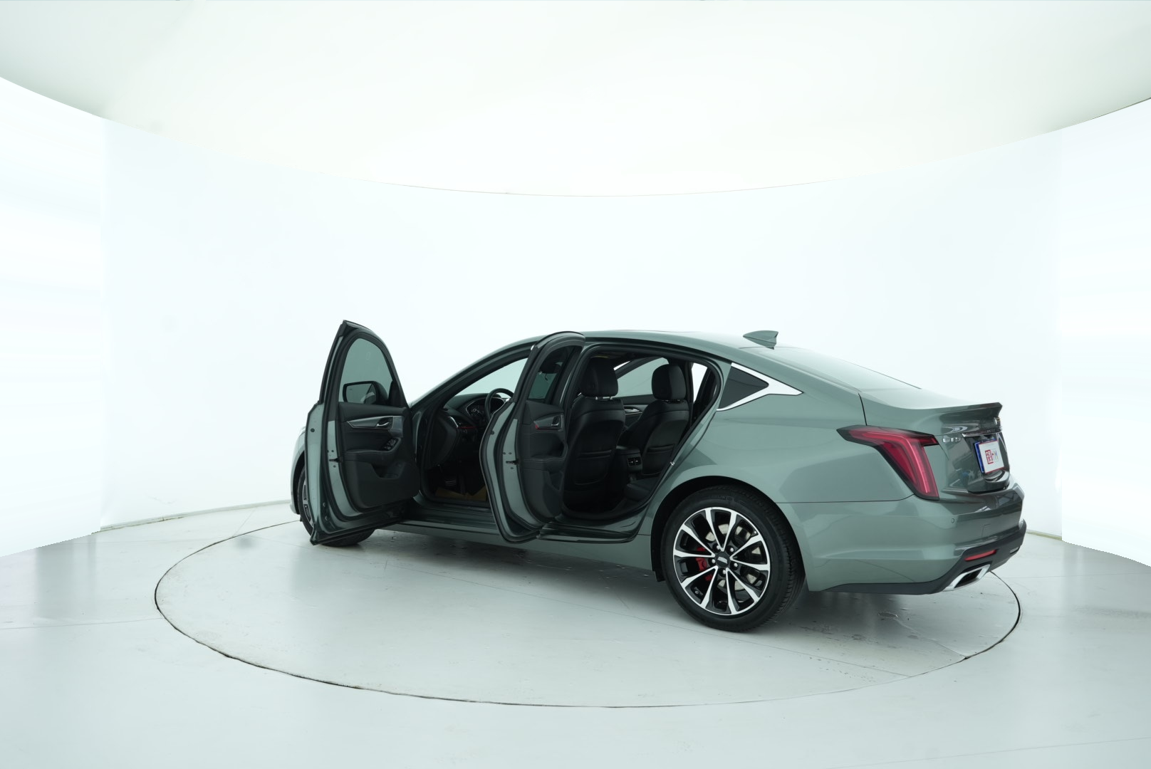 Cadillac CT5 2022 — фото 13