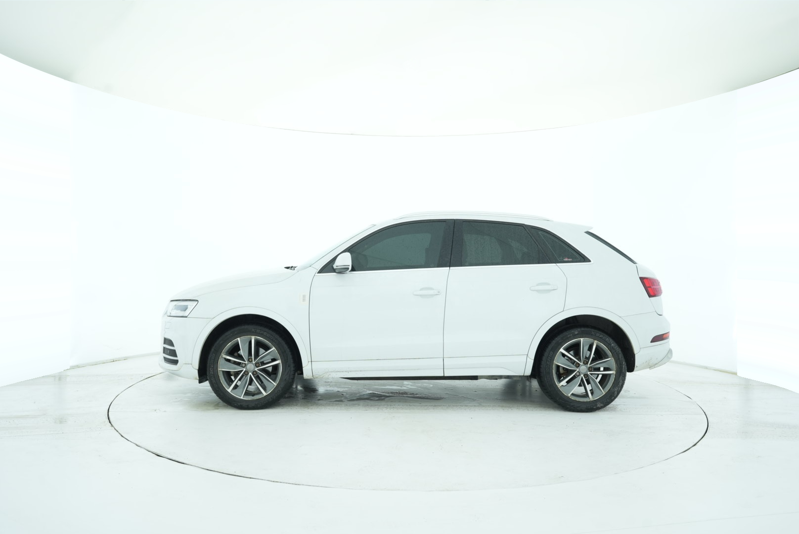Audi Q3 2016 — фото 3