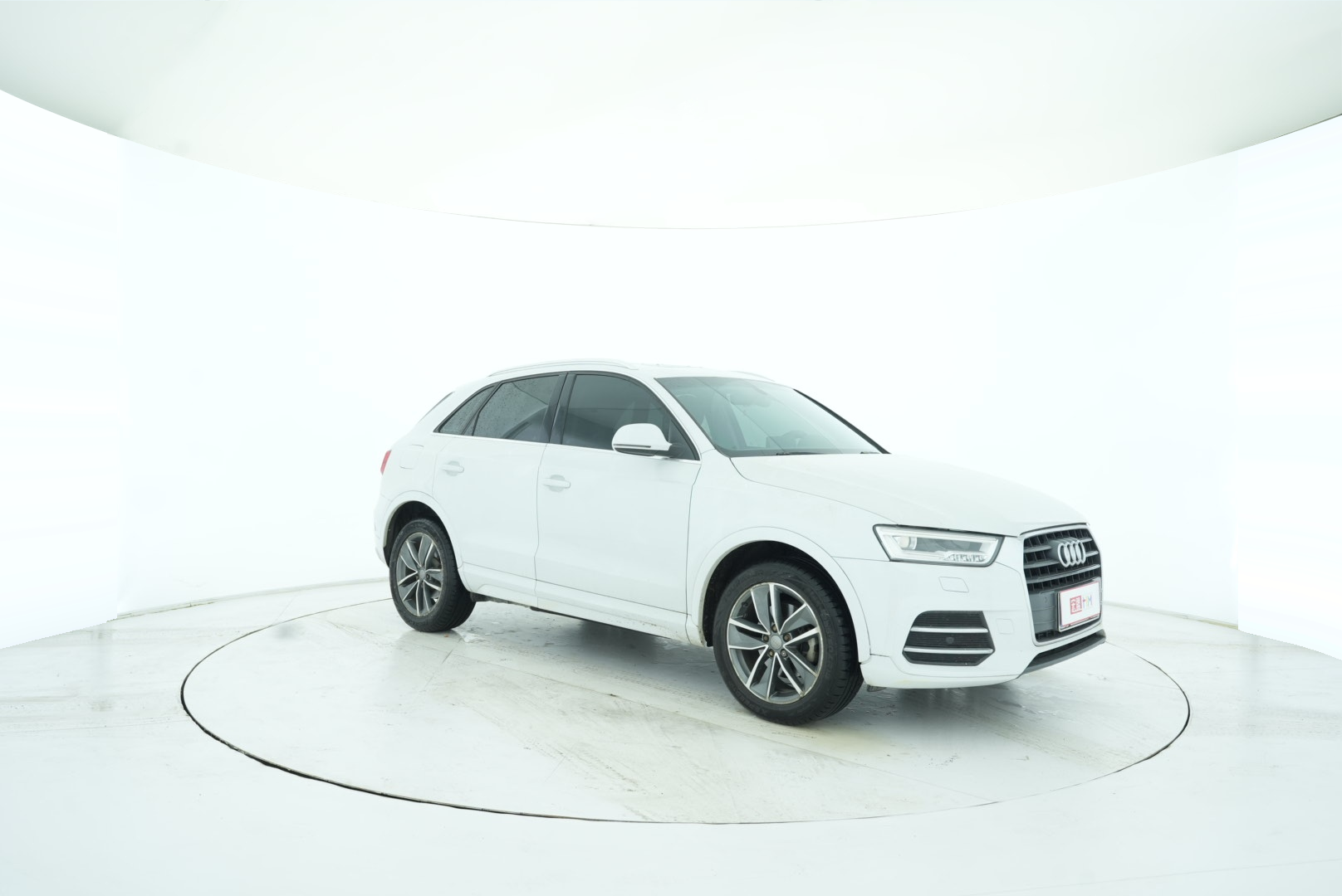 Audi Q3 2016 — фото 8