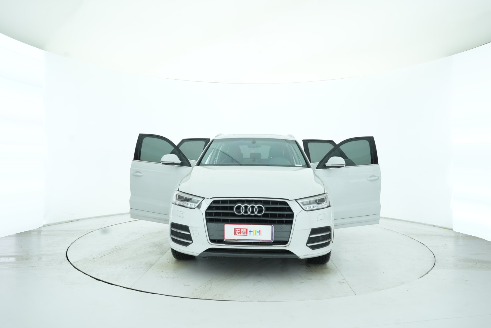 Audi Q3 2016 — фото 10