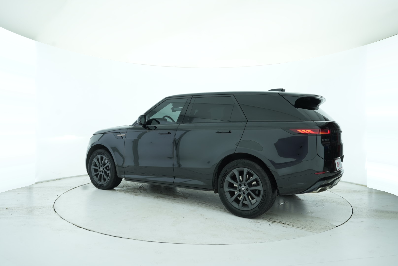 Land Rover Range Rover Sport 2024 — фото 4