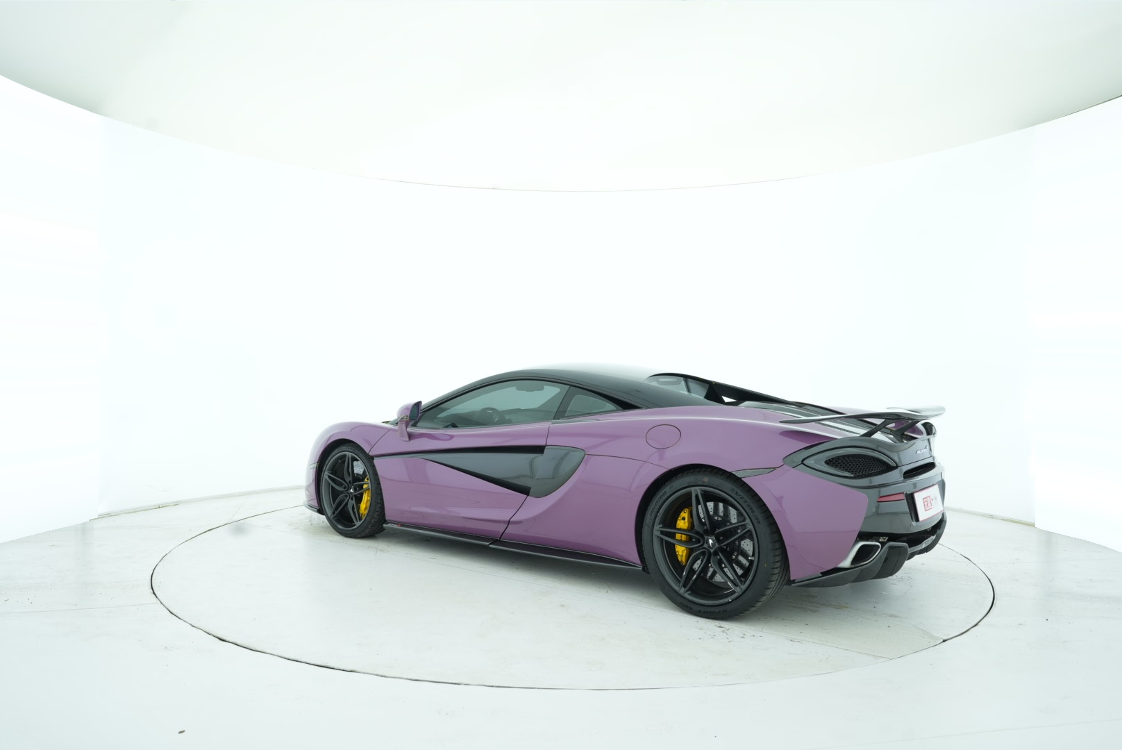 McLaren 570S 2015 — фото 4