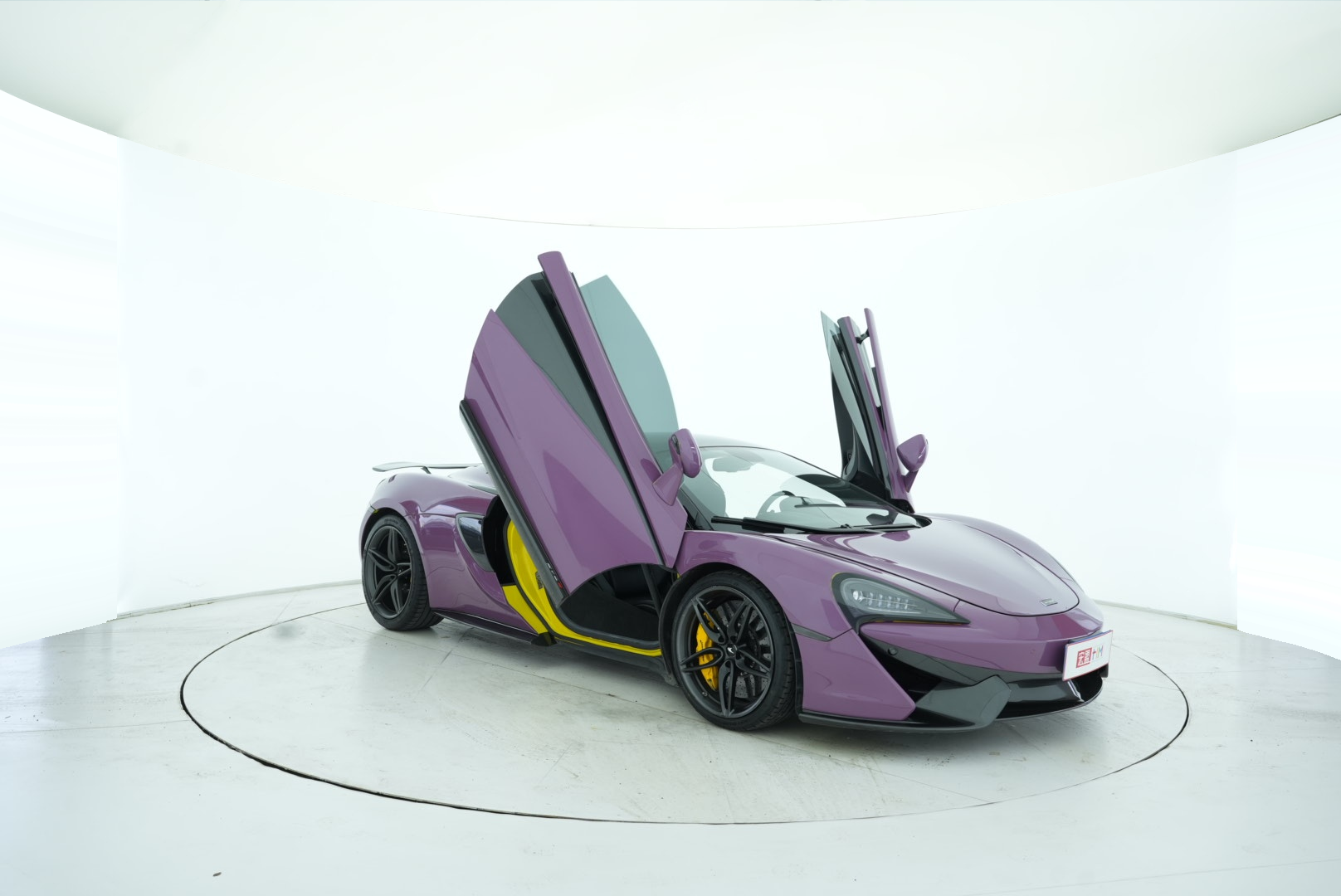 McLaren 570S 2015 — фото 17