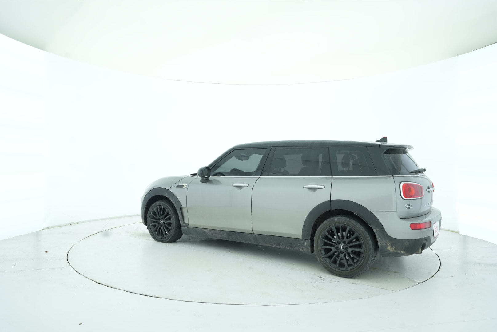 MINI CLUBMAN 2018 — фото 4