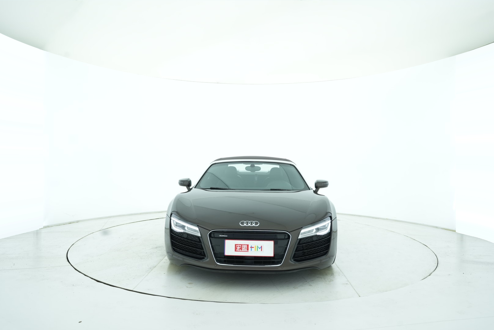 Audi R8 2014 — фото 9