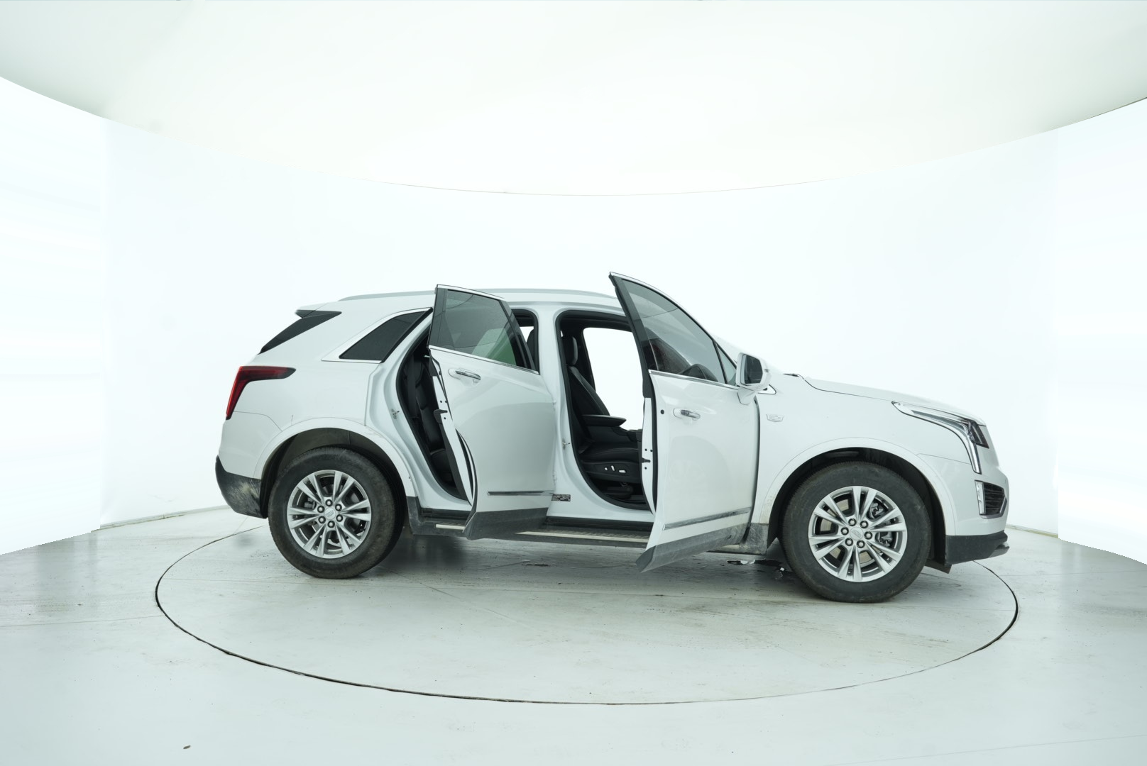 Cadillac XT5 2023 — фото 16