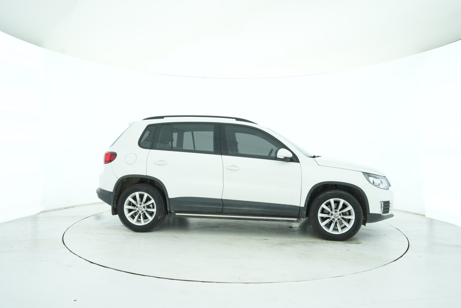 Volkswagen Tuguan 2016 — фото 7