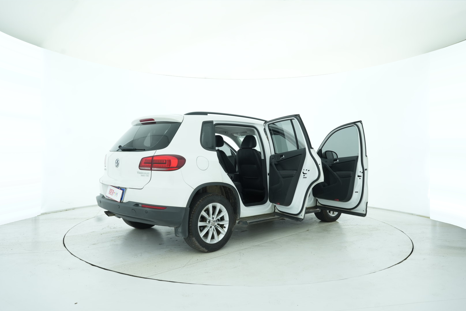 Volkswagen Tuguan 2016 — фото 14
