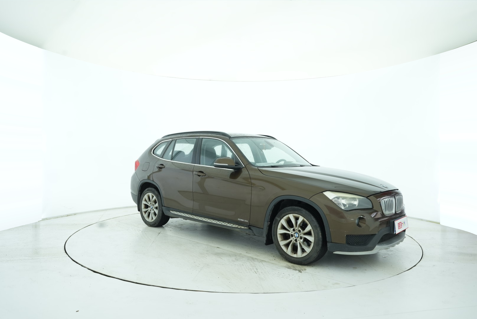 BMW X1 2014 — фото 8