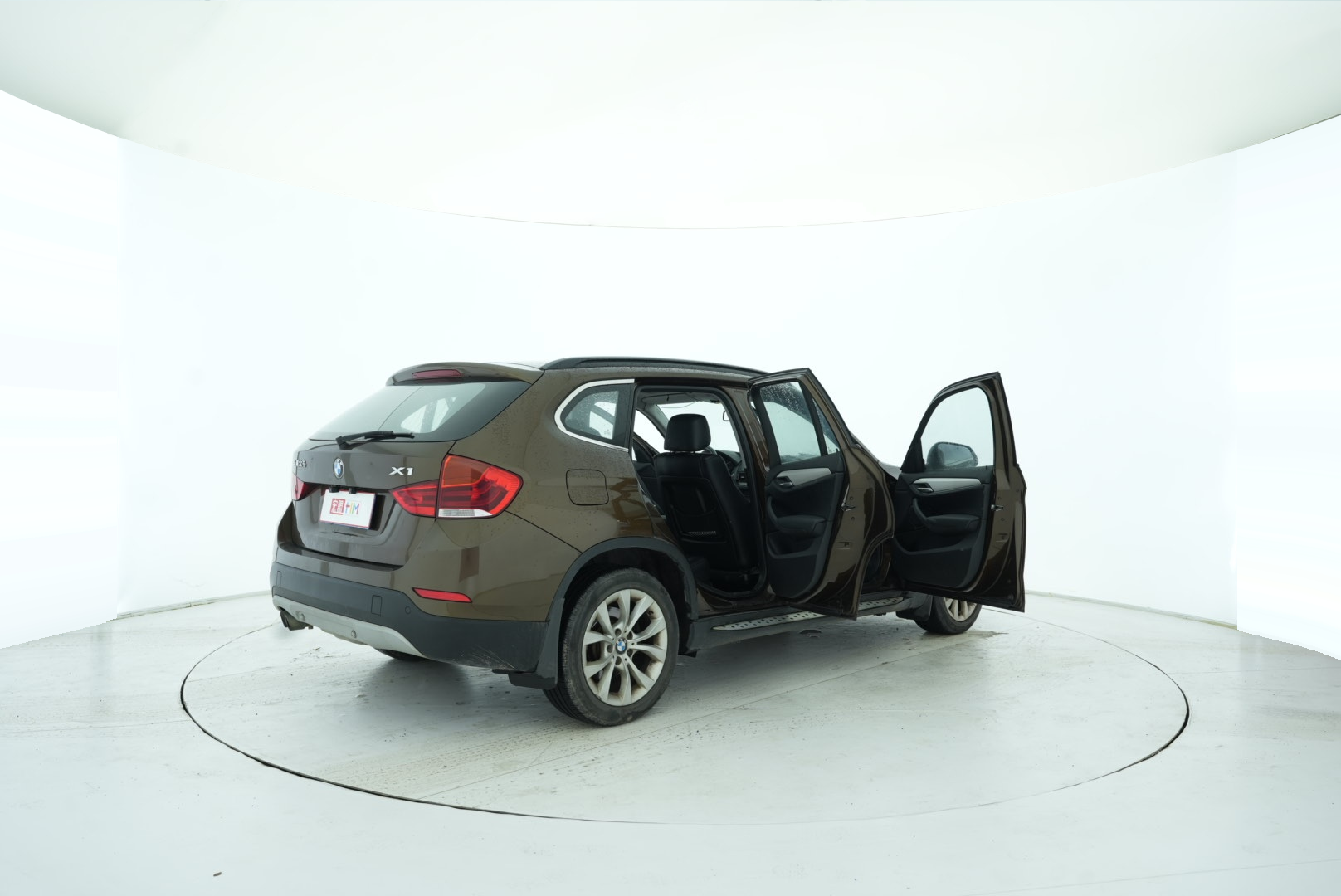 BMW X1 2014 — фото 15