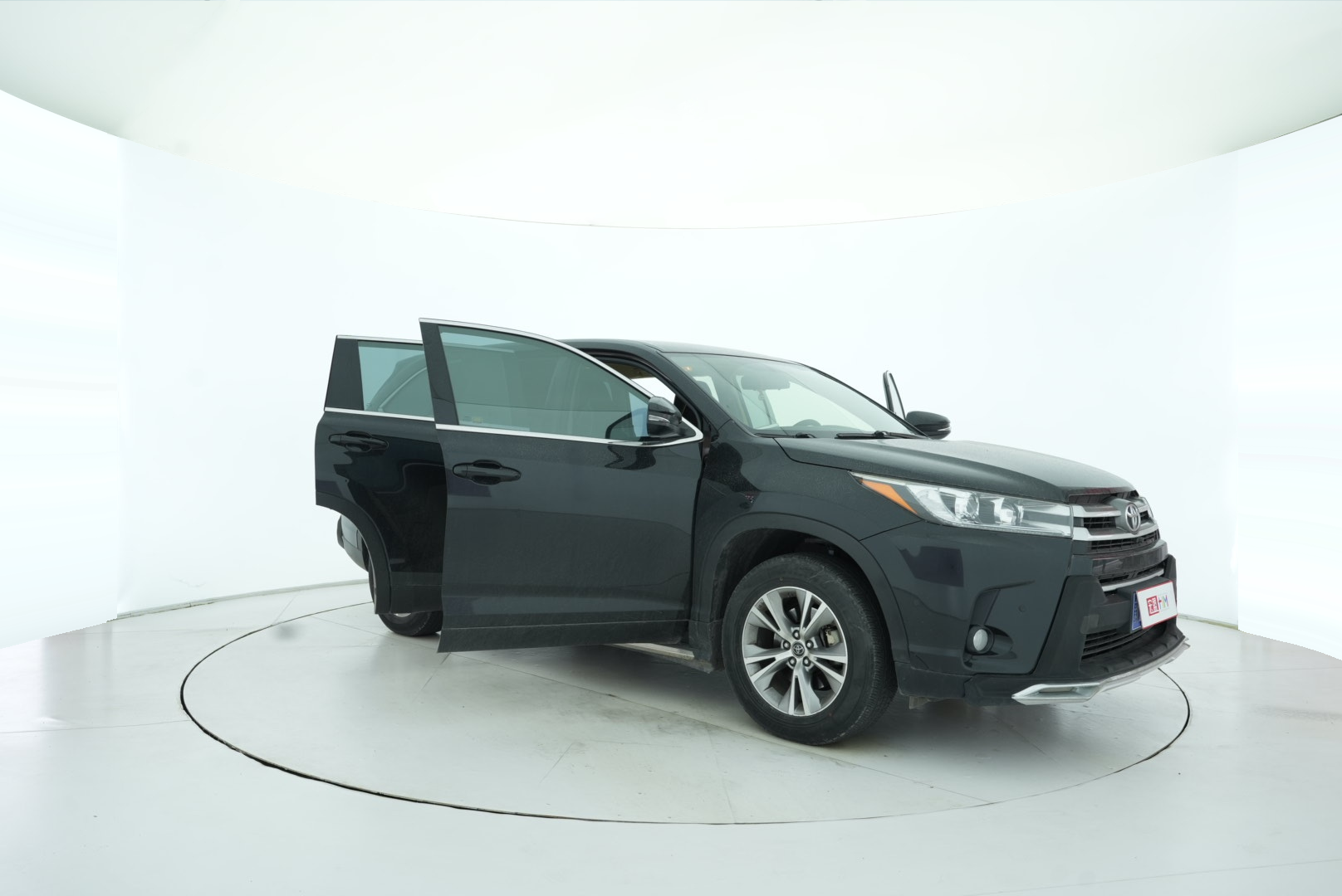 Toyota Highlander 2018 — фото 17