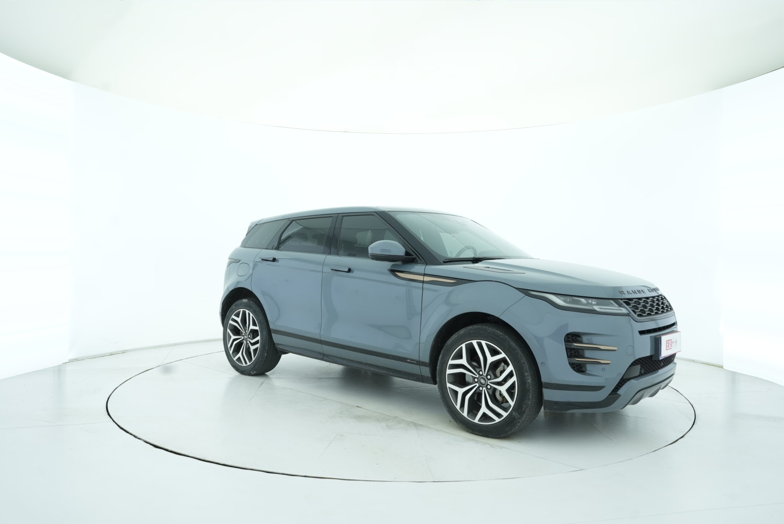 Land Rover Range Rover Aurora 2020 — фото 8
