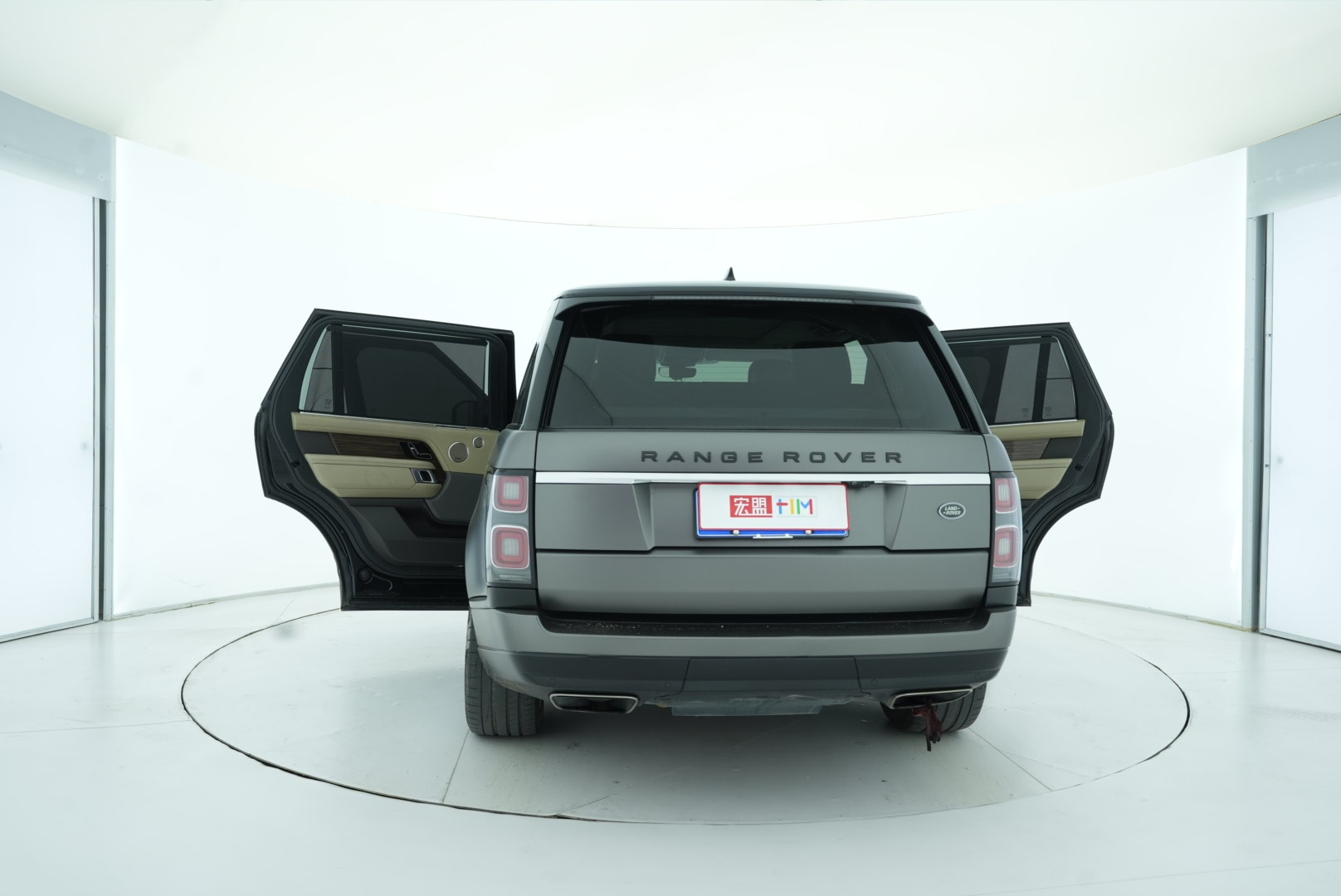Land Rover Range Rover 2018 — фото 13