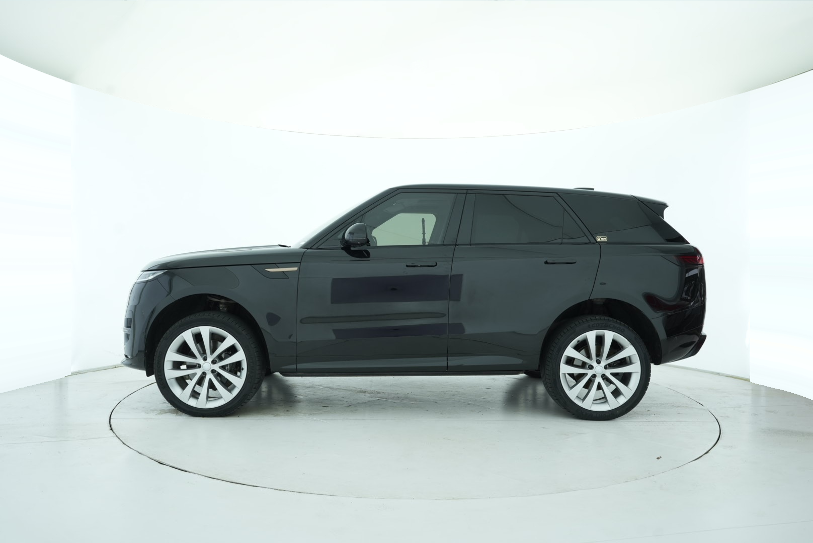Land Rover Range Rover Sport 2024 — фото 3