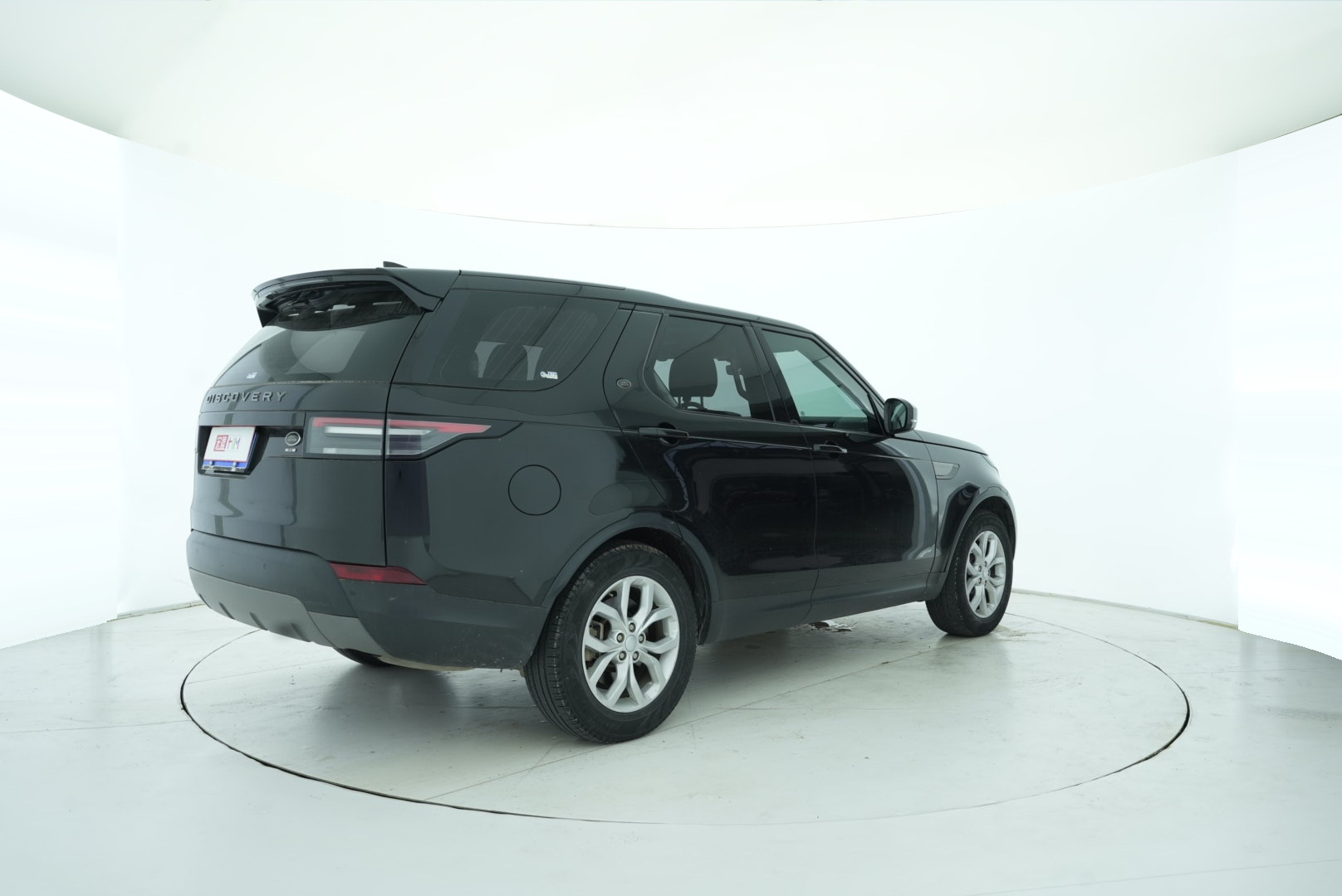 Land Rover Discovery 2017 — фото 6