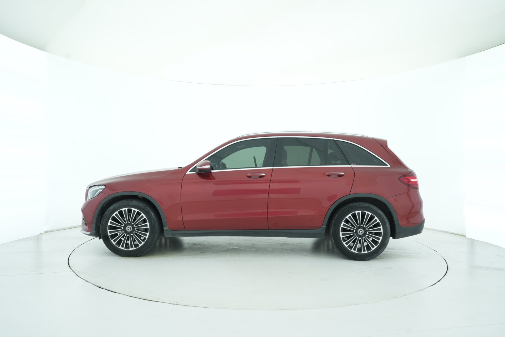 Mercedes Benz GLC 2018 — фото 3