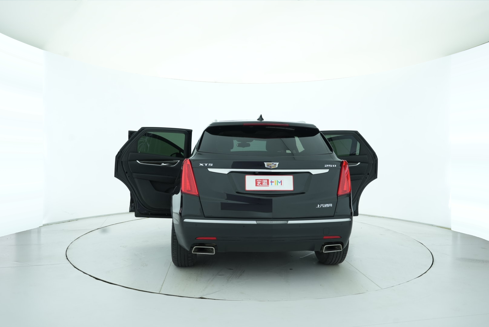 Cadillac XT5 2018 — фото 14