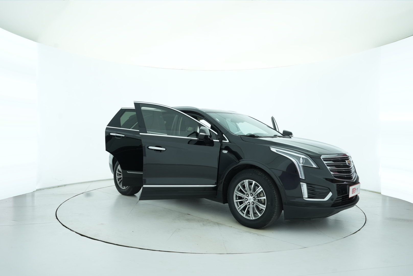 Cadillac XT5 2018 — фото 17