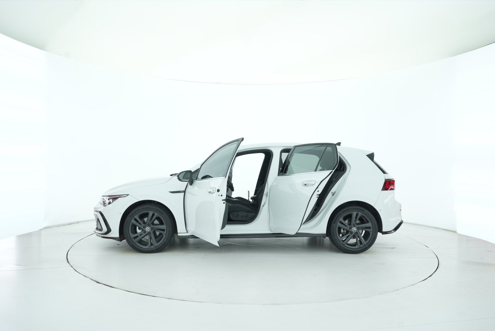 Volkswagen Golf 2021 — фото 12