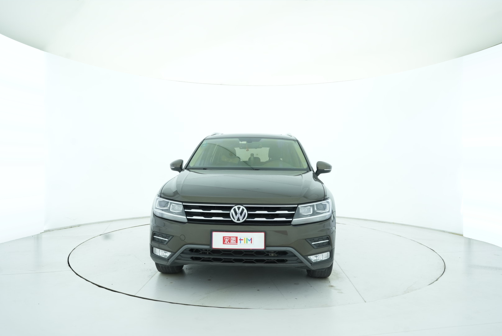 Volkswagen Tiguan L 2017 — фото 9