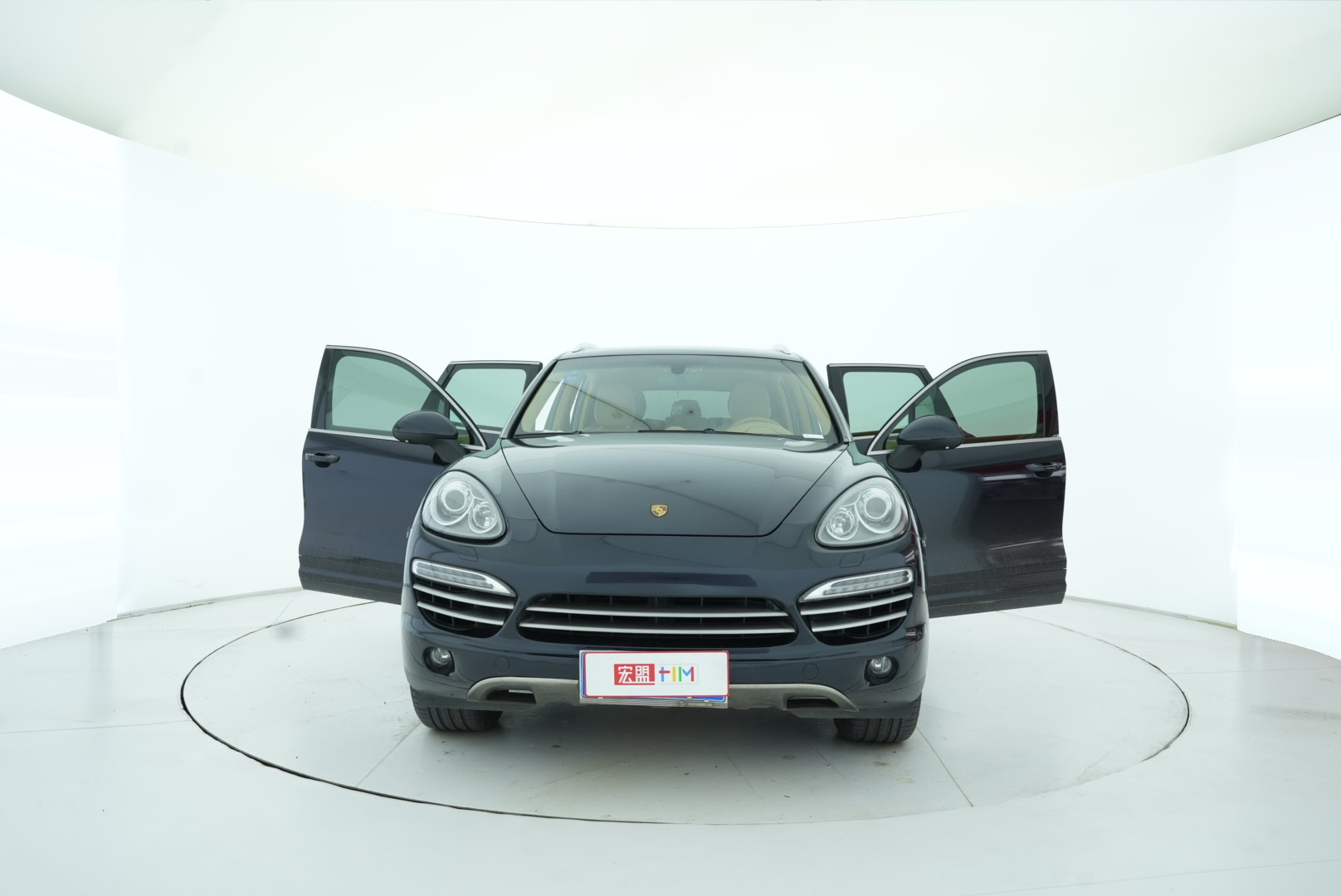 Porsche Cayenne 2016 — фото 10
