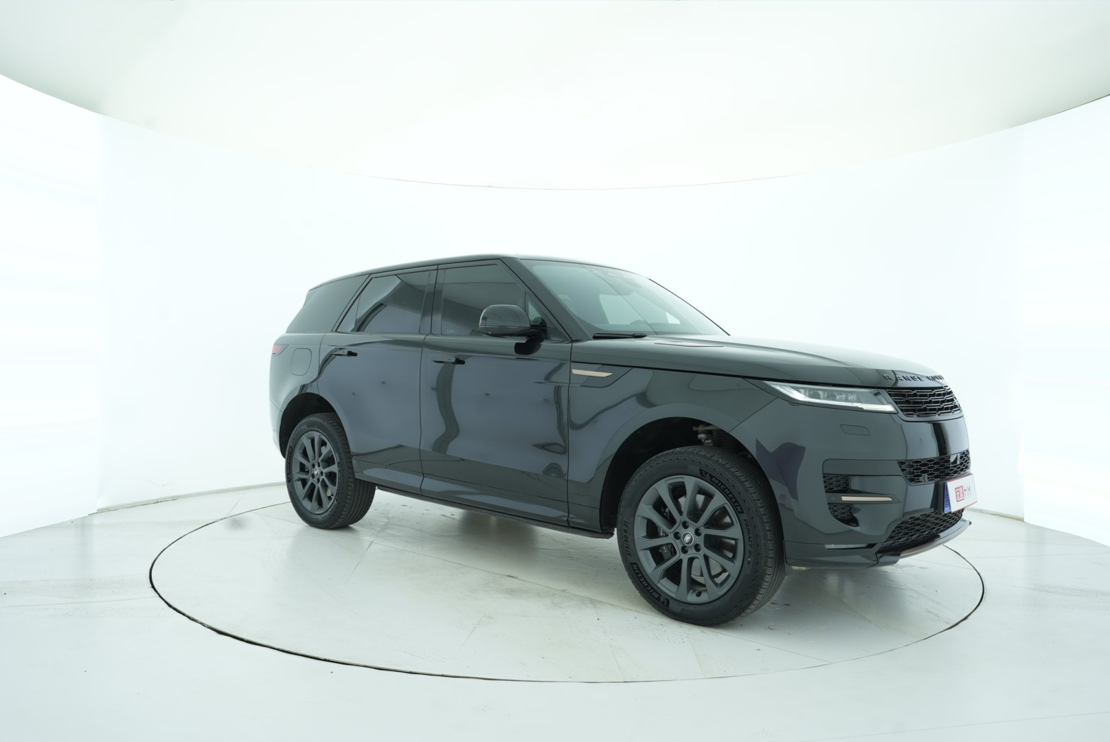 Land Rover Range Rover Sport 2023 — фото 8